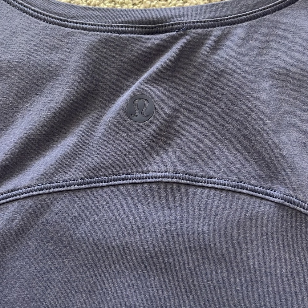 LuLuLemon tank, 2 - Picture 6 of 6